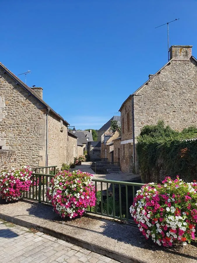 Les Forges Du Lou Apartment Jugon-les-Lacs 0*,